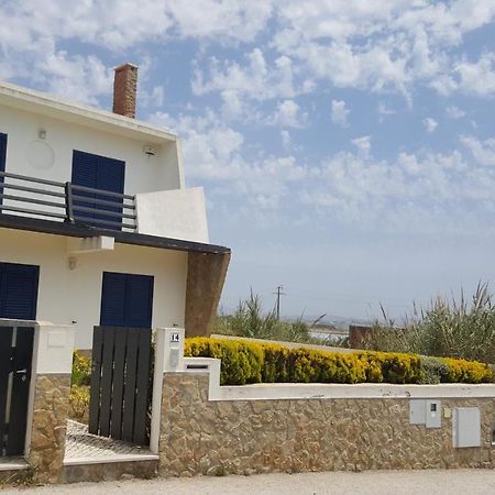 Villa Da Praia Azul Silveira  ภายนอก รูปภาพ