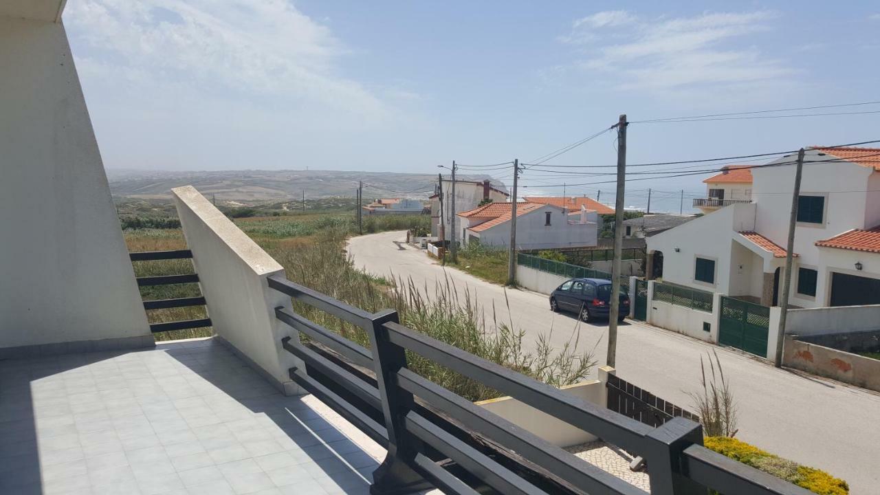 Villa Da Praia Azul Silveira  ภายนอก รูปภาพ